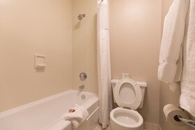 Baymont by Wyndham Detroit Airport/Romulus