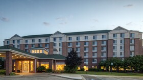 Hilton Garden Inn Detroit Metro Airport