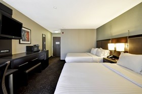 Holiday Inn Express Romulus / Detroit Airport