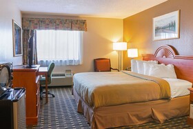 Quality Inn & Suites