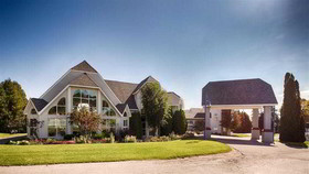 Best Western Harbour Pointe Lakefront