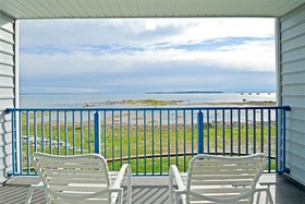 Best Western Harbour Pointe Lakefront