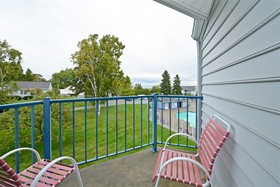 Best Western Harbour Pointe Lakefront