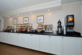 Best Western Harbour Pointe Lakefront