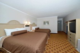 Best Western Harbour Pointe Lakefront