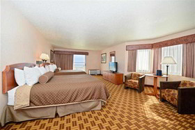 Best Western Harbour Pointe Lakefront