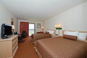 Best Western Harbour Pointe Lakefront