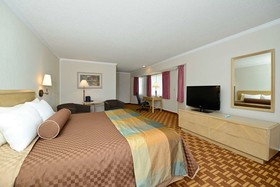 Best Western Harbour Pointe Lakefront
