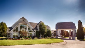 Best Western Harbour Pointe Lakefront