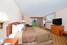 Best Western Harbour Pointe Lakefront