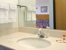 Super 8 by Wyndham St. Ignace