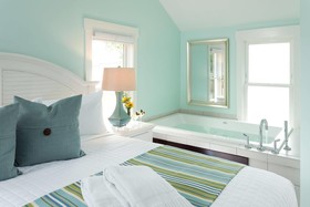 The Hotel Saugatuck