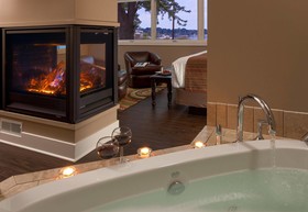 The Hotel Saugatuck