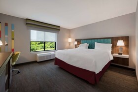 Hampton Inn by Hilton Detroit Southfield