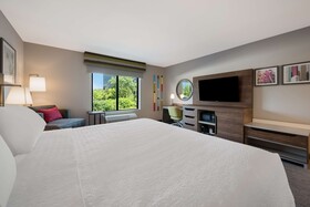 Hampton Inn by Hilton Detroit Southfield