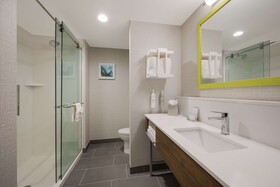 Hampton Inn by Hilton Detroit Southfield