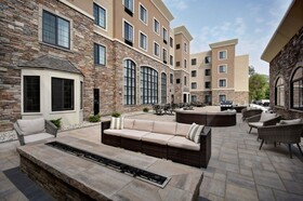 Staybridge Suites Southgate – Detroit Area