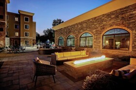 Staybridge Suites Southgate – Detroit Area