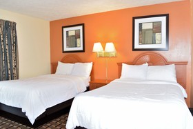 Great Lakes Inn and Suites