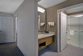 Staybridge Suites Sterling Heights -Detroit