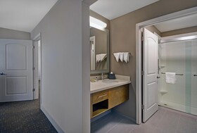 Staybridge Suites Sterling Heights -Detroit