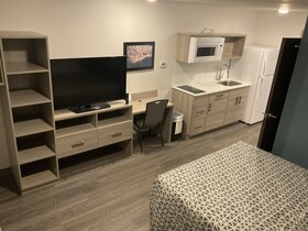WoodSpring Suites Detroit Sterling Heights
