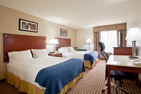 Holiday Inn Express & Suites Three Rivers