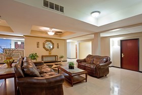 Holiday Inn Express & Suites Three Rivers