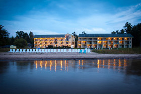 Pointes North Beachfront Resort Hotel