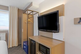 Comfort Inn Troy - Birmingham