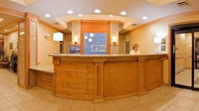 Holiday Inn Express Hotel & Suites Detroit - Utica