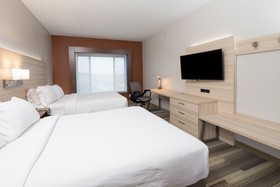 Holiday Inn Express Hotel & Suites Detroit - Utica