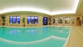 Holiday Inn Express Hotel & Suites Detroit - Utica