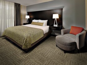 Staybridge Suites Detroit - Utica