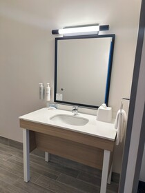 Spark by Hilton Walker Grand Rapids North