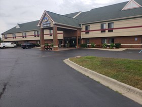 A Victory Suites Warren