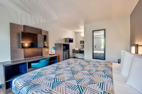 Motel 6 Detroit East Warren