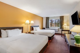 Econo Lodge Whitehall Near Michigan's Adventure