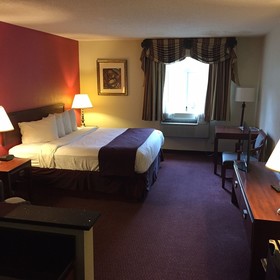 Econo Lodge Whitehall Near Michigan's Adventure
