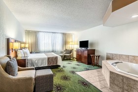 Econo Lodge Albert Lea
