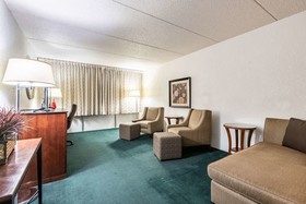 Econo Lodge Albert Lea