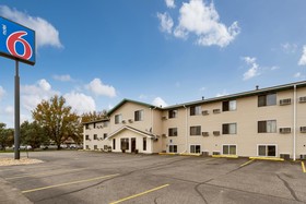 Motel 6 Albert Lea, MN
