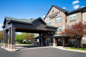 Country Inn & Suites by Radisson, Albertville, MN