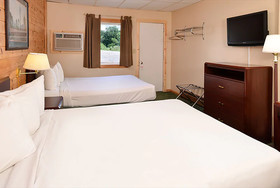 Cruise Inn RV Park & Lodging