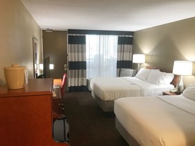 Holiday Inn Alexandria