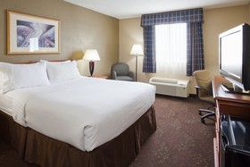 Holiday Inn Alexandria