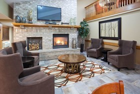 AmericInn by Wyndham Apple Valley