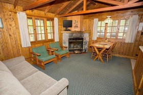 Timber Bay Lodge And Houseboats