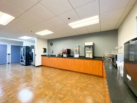 Coratel Inn and Suites Blaine