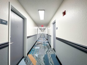 Coratel Inn and Suites Blaine